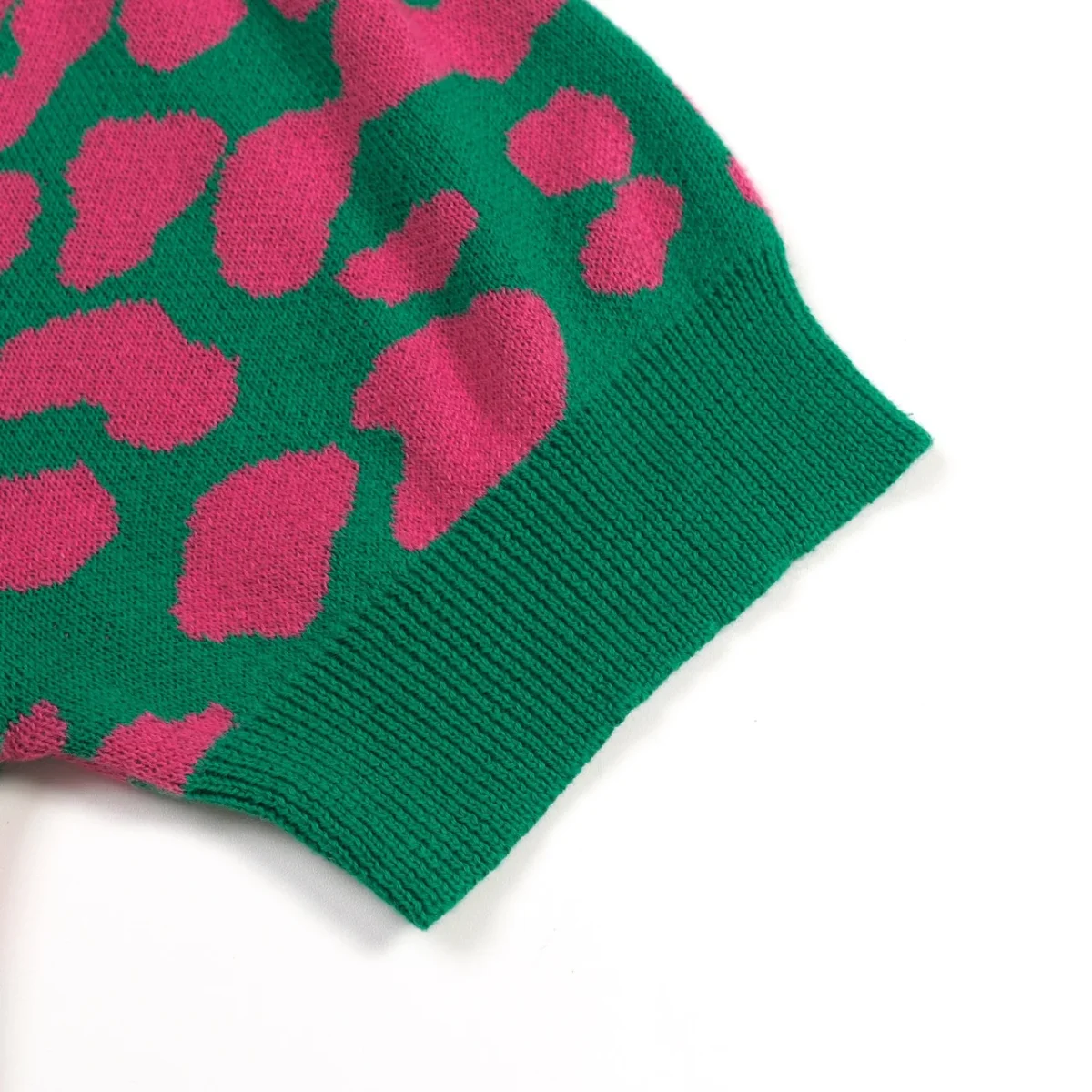 Women's Green Retro Colorblock Leopard Tie Jacquard Knit T-Shirt - Image 7