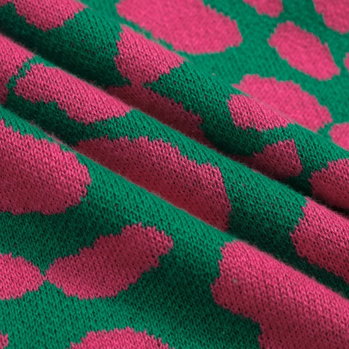 Women's Green Retro Colorblock Leopard Tie Jacquard Knit T-Shirt - Image 3