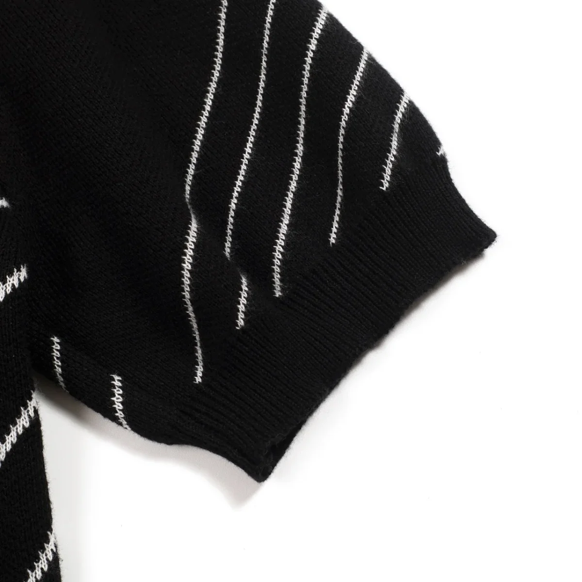 Men's Black Retro Old Money Diagonal Stripe Jacquard Polo Knit T-Shirt - Image 7