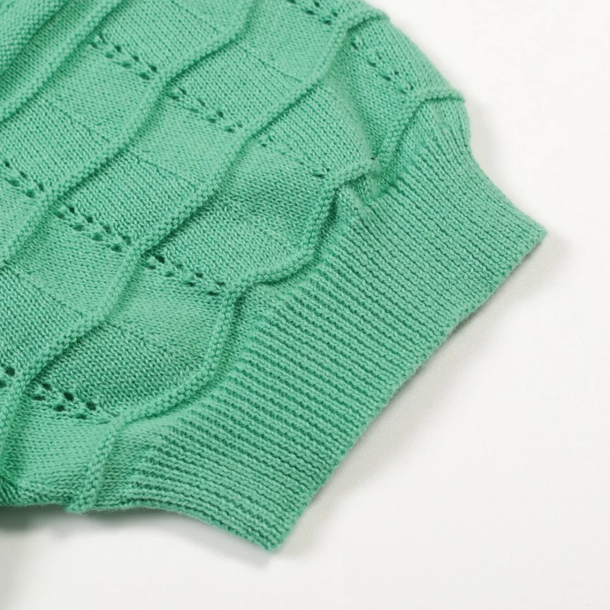 Women's Green 60s Delicate Hollow Pattern V-Neck Knit T-Shirt - Image 6