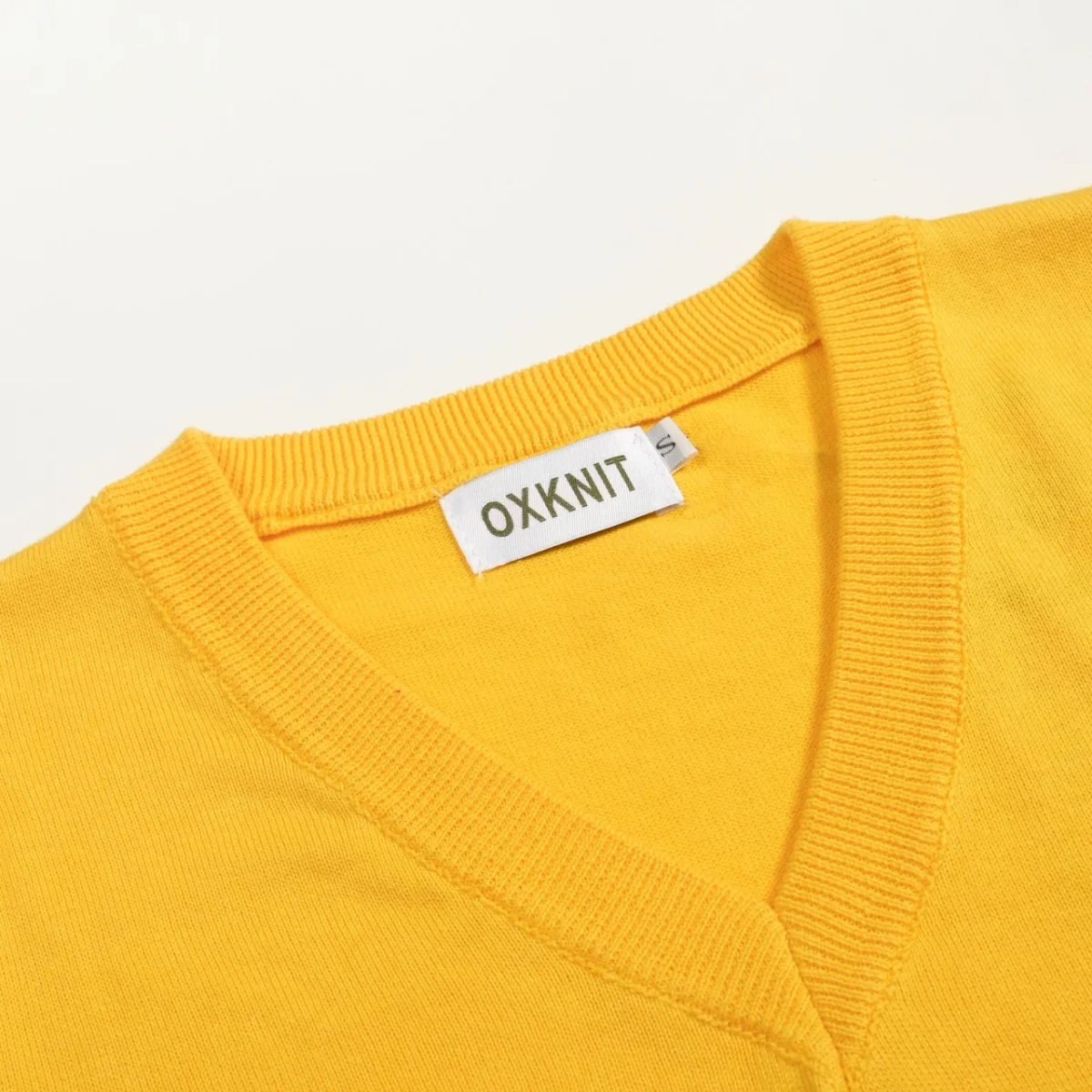 Women's 70s Yellow Fun Cat V-Neck Knit T-Shirt - Image 6